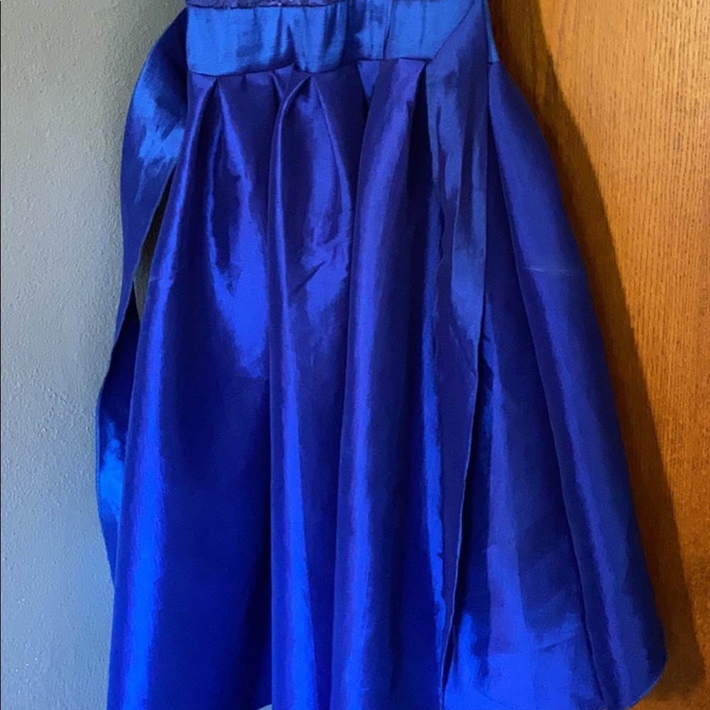 Blue Dress - Picture 4 of 7